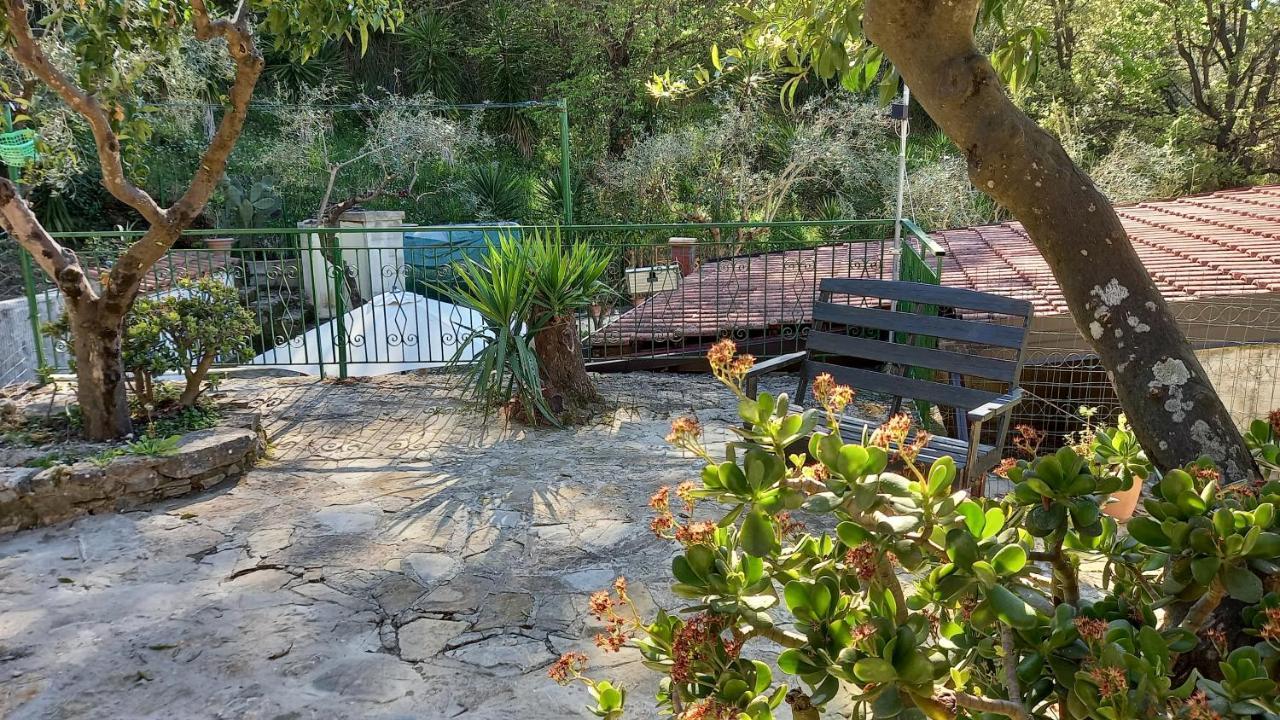 Casa Vacanze Alfano Ашеа Экстерьер фото